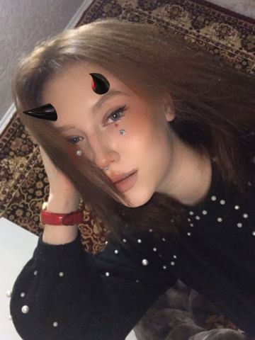 Виктория Релакс Блондинка